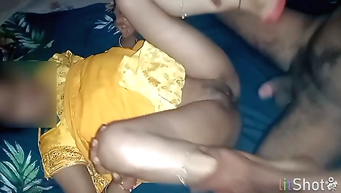 Indian brunette makes homemade sex video with her husband