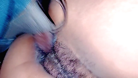 Indian babe left in a warm bed while her hairy pussy gets a handjob