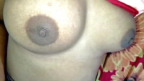 Amateur indian video with a sweet babe having a fun session