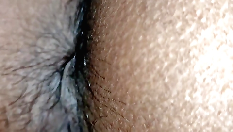 hairy sexy slut has pussy on top and toys the pussy