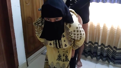 Indian girl gets her big ass fucked in amateur video