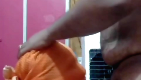 Indian webcam show with a big booty and natural tits