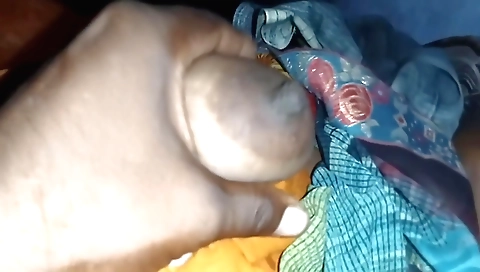 Indian babe with big tits and a sexy body gets fucked