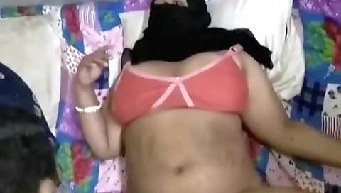 Hairy and big-titted indian cougar is ready to get banged