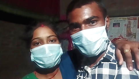 Indian girl shows how cute she looks in the chudadi