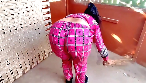 Indian amateur girl gets fucked by her handsome lover