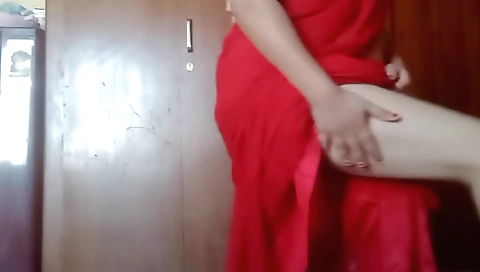 Hot amateur solo video with a girl taking off clothes