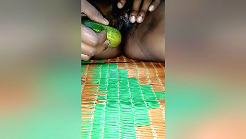 Indian slut plays with her hairy pussy with a dildo
