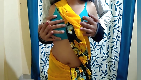 Indian brunette babe gets fucked in her sweet pussy