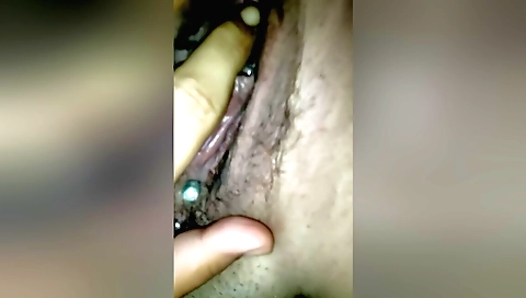 Indian amateur with beautiful body masturbating on camera