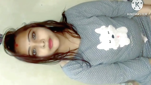 A sexy brunette shows off her body in a gorgeous video