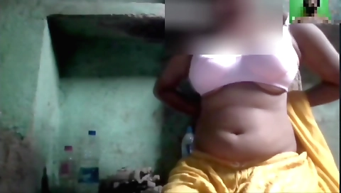 Brunette solo girl with big tits makes a hot video