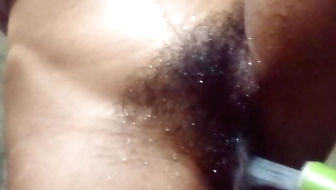 Indian teen girl makes solo video in a hair locker