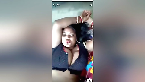 Hot amateur blonde in a sexy and slutty bikini clip