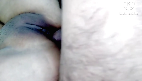 Hot desi girl with a cute face and big boobs in hd video