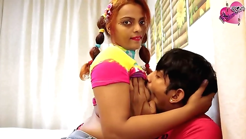 Indian woman with a big ass gets her ass penetrated