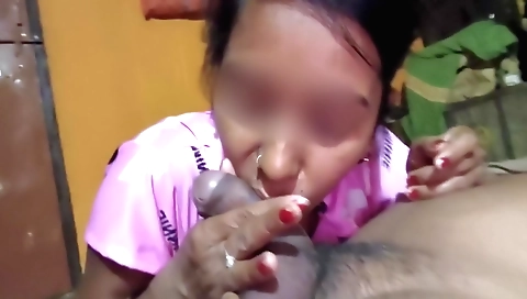 Indian bhabhi sucking young boy cook in hot sex video