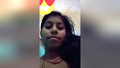 Brunette masturbates in the camera on a solo video