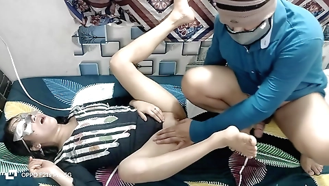Indian sex movie in which a horny wife enjoys her pussy