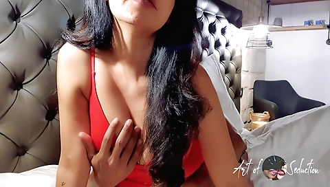 Indian amateur video showing a cute brunette with a nice ass