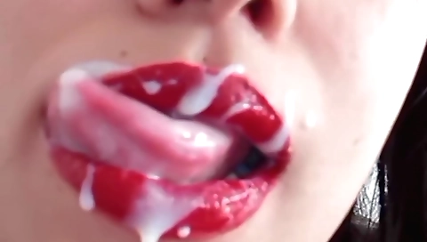 Indian girl gets her mouth and face covered with cum