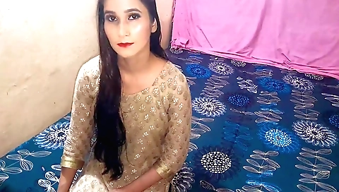 Preeti 18+ shows off her body in a bikini and sexy dress