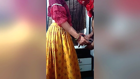 Girl shows stepfather-inlaw her cunt in homemade video