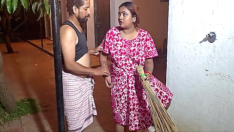 Indian amateur milf with big ass having a great night