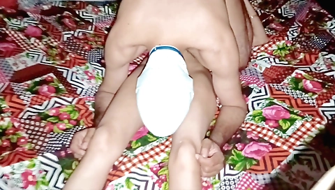 Indian woman is wearing sexy lingerie in this porn video