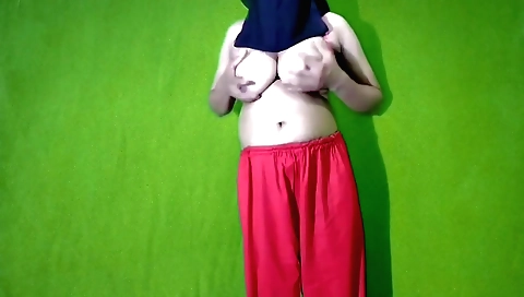 Indian teen is getting fucked in bed by her boyfriend