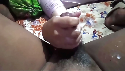 A milf is doing a good blowjob in my homemade hd video