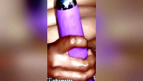 Amateur solo female video shows a young Indian girl