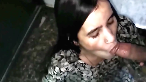 Indian brunette gets her cunt pounded in a hardcore sex video