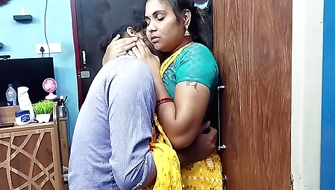 Indian babe in half saree with big tits licking lips