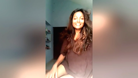 Sexy indian brunette is making an amazing video together
