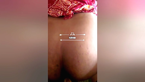 Indian pornstar fucked her in doggy pose in hd porn video