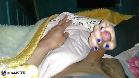 A brunette babe is getting a blowjob and then she's doing a blowjob