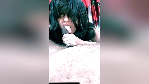 Mature brunette fucked and licked in homemade clip